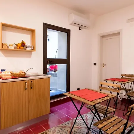 Bed & Breakfast Siculis Domus Catania